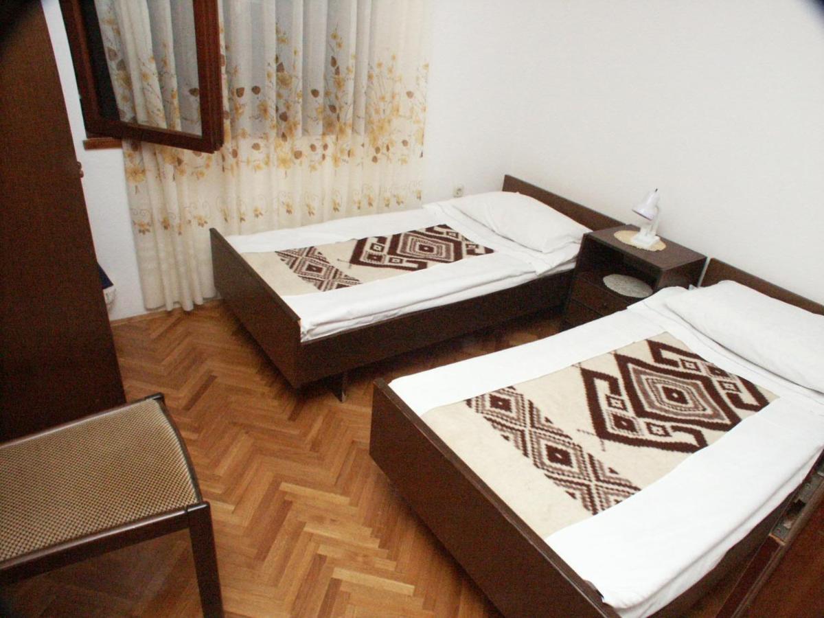 Apartments By The Sea Maslinica, Solta - 774 Grohote Exterior foto
