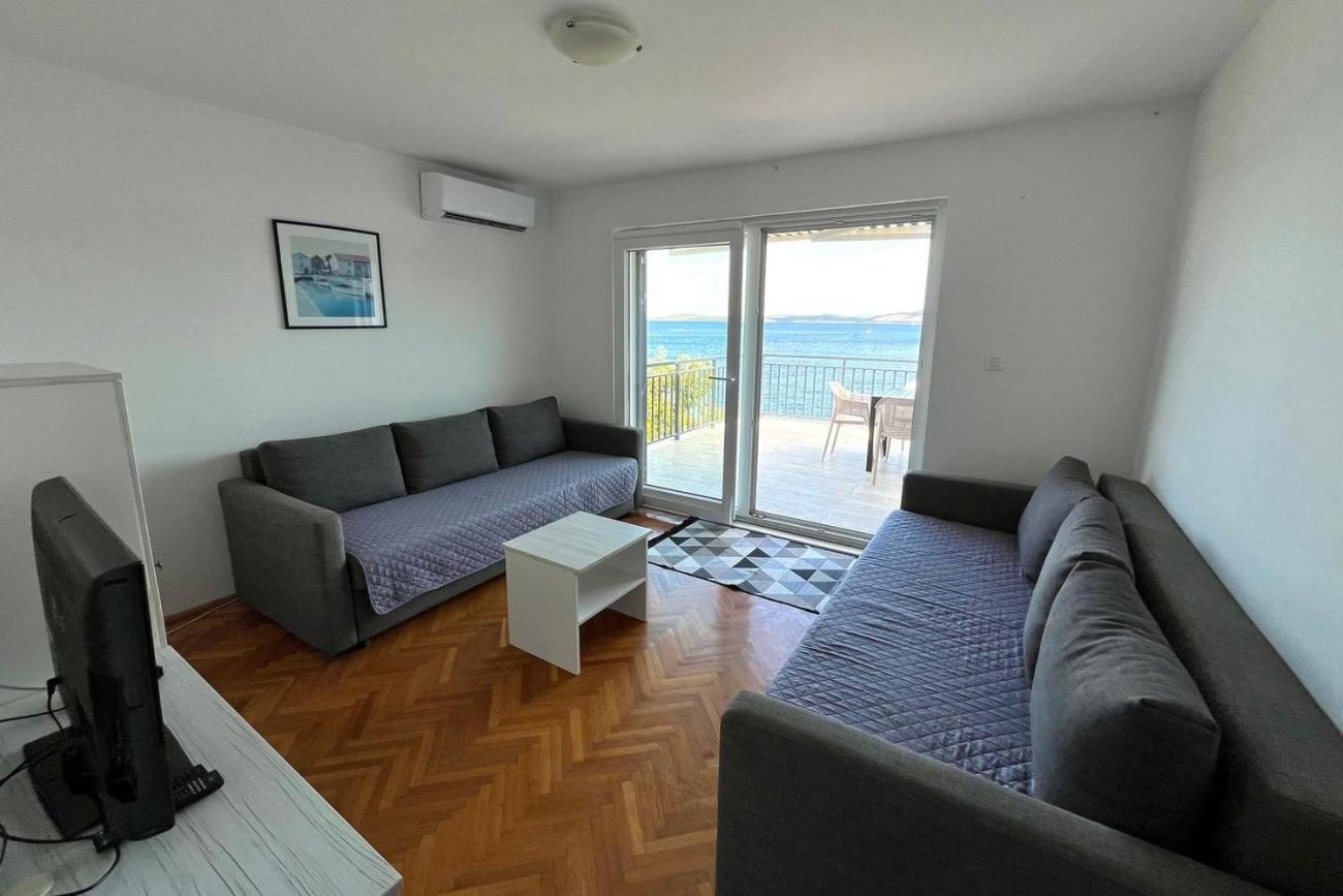 Apartments By The Sea Maslinica, Solta - 774 Grohote Exterior foto